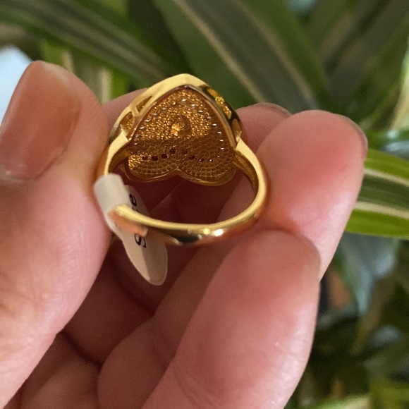 Greek Key Lion head Ring - Picture 2 of 3